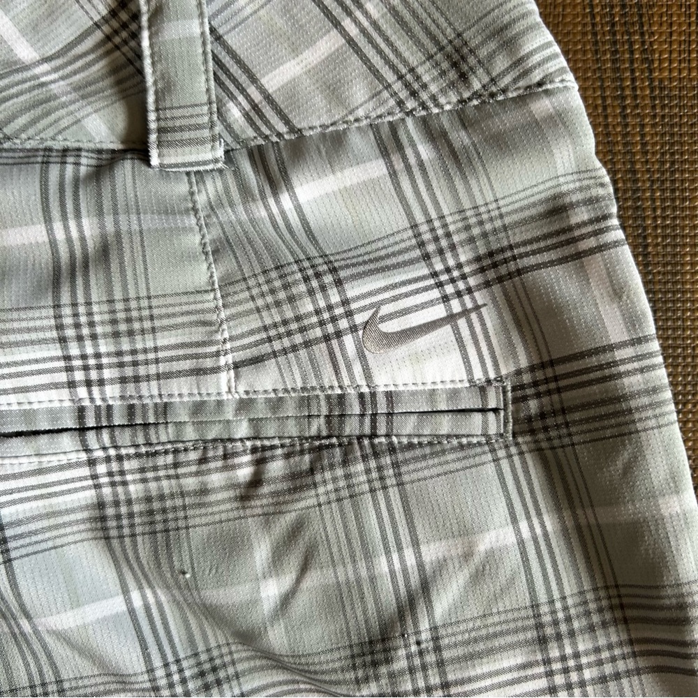 Nike | Tour Performance | Plaid Dri-Fit Golf Pants | Size 4 - Picture 3 of 15